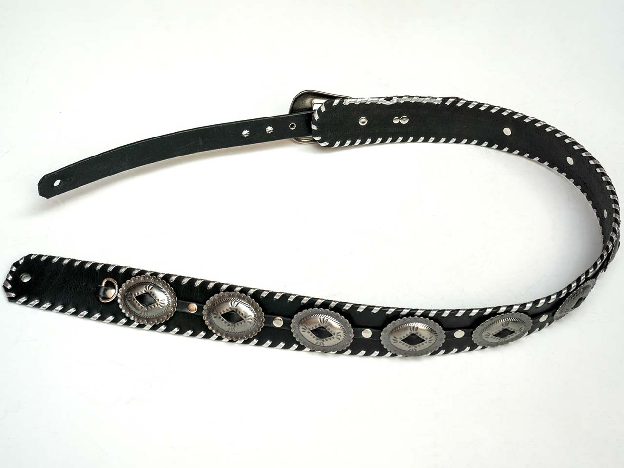 dru whitefeather dd silver lace edge